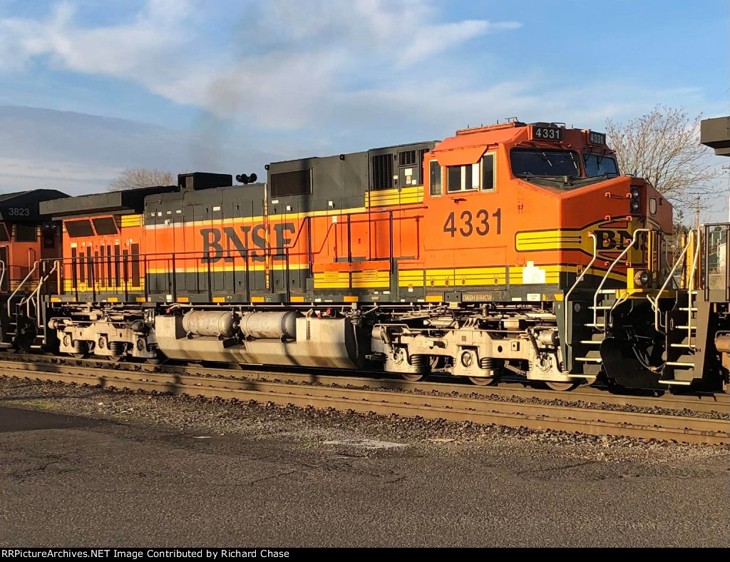 BNSF 4331